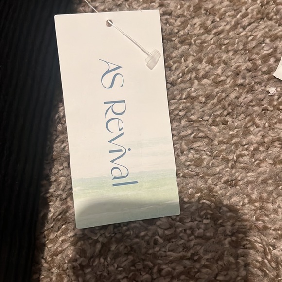 Altar’d State - Picture 2 of 6